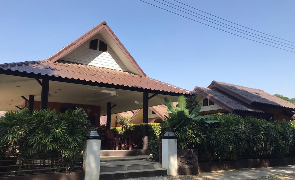 Jim Guesthouse Kanchanaburi Esterno foto