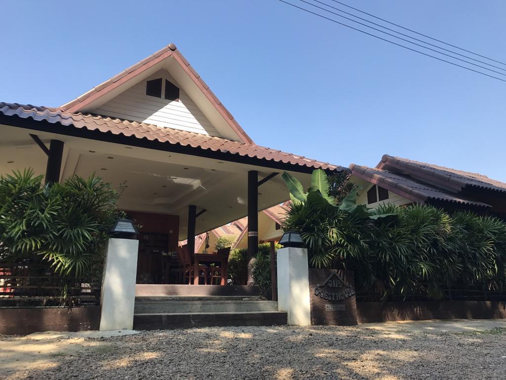 Jim Guesthouse Kanchanaburi Esterno foto
